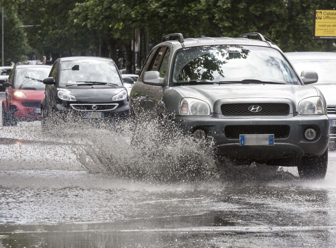Temporali e temperature in calo: il meteo di lunedì 22 e martedì 23 aprile