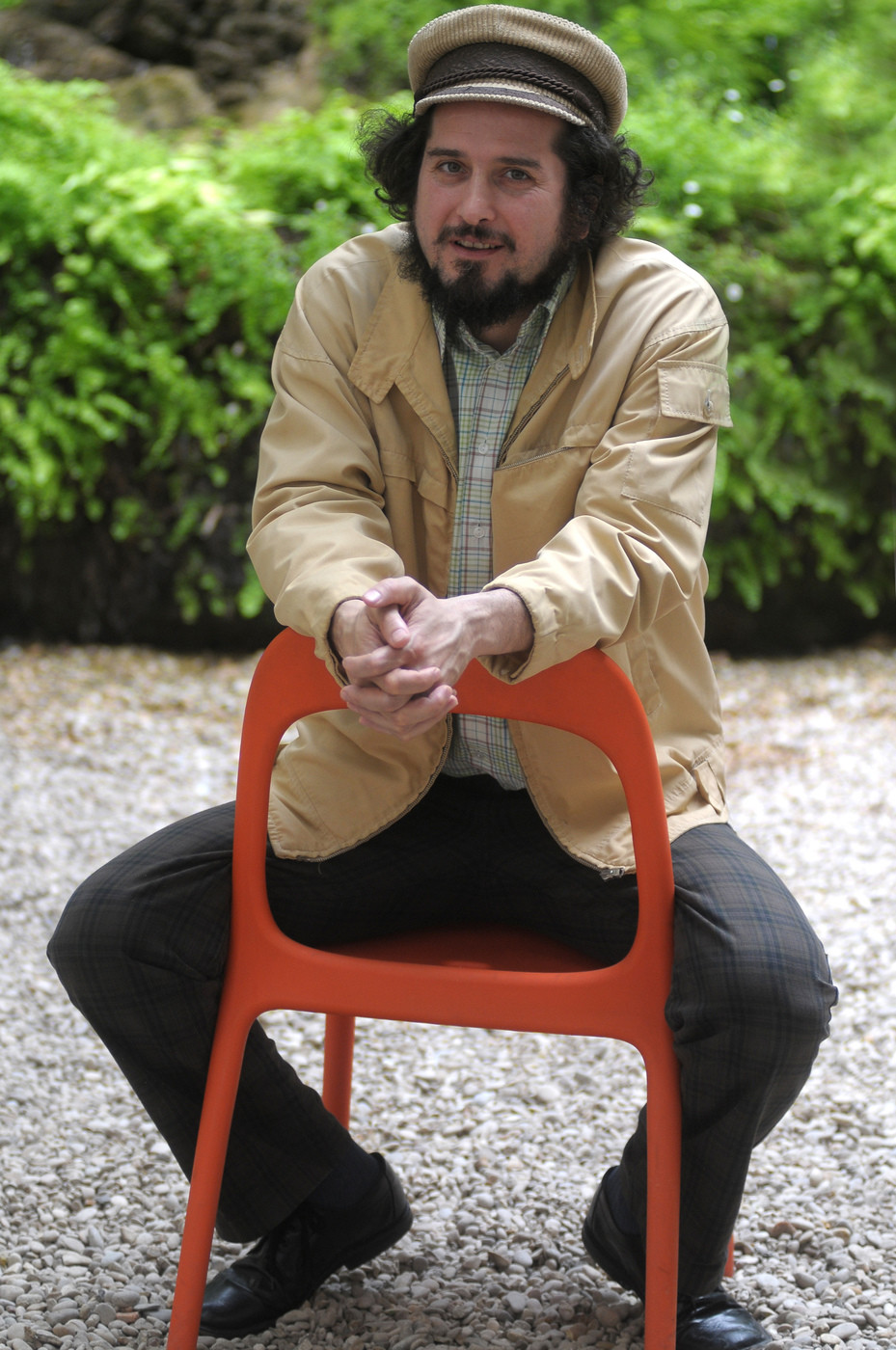 Capossela contro la rete: “I social sono la peste dei nostri giorni”