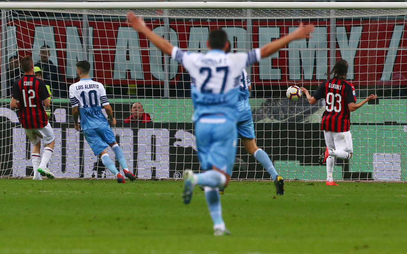 Coppa Italia, Lazio prima finalista: Correa stende un Milan spento
