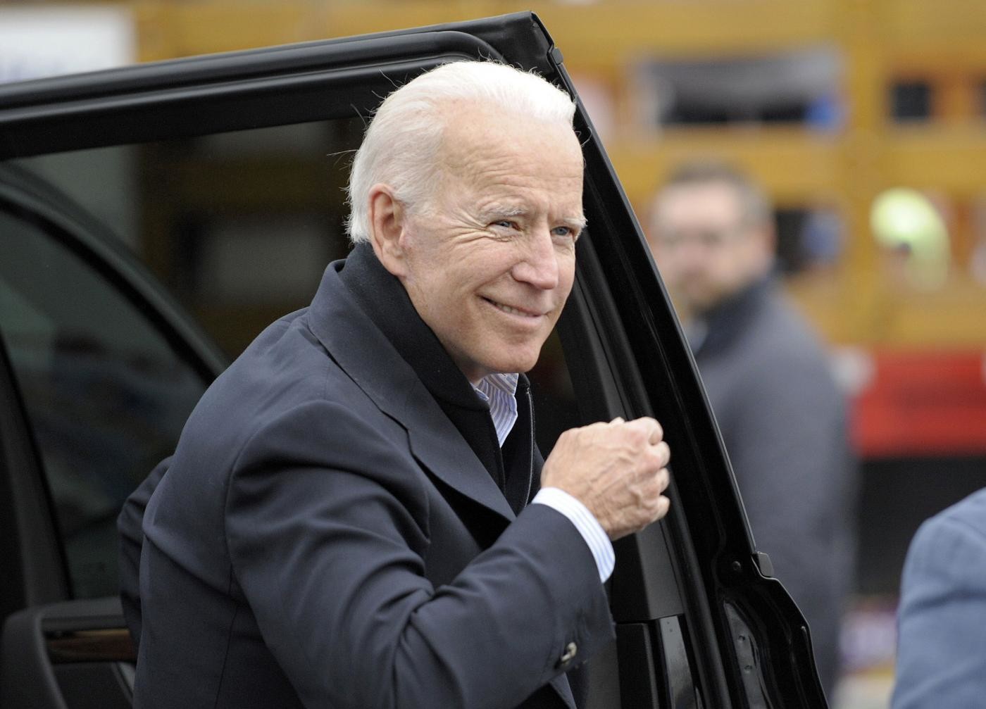 Usa 2020, Biden si candida per la Casa Bianca. Trump lo deride: “Benvenuto Joe l’assonnato”