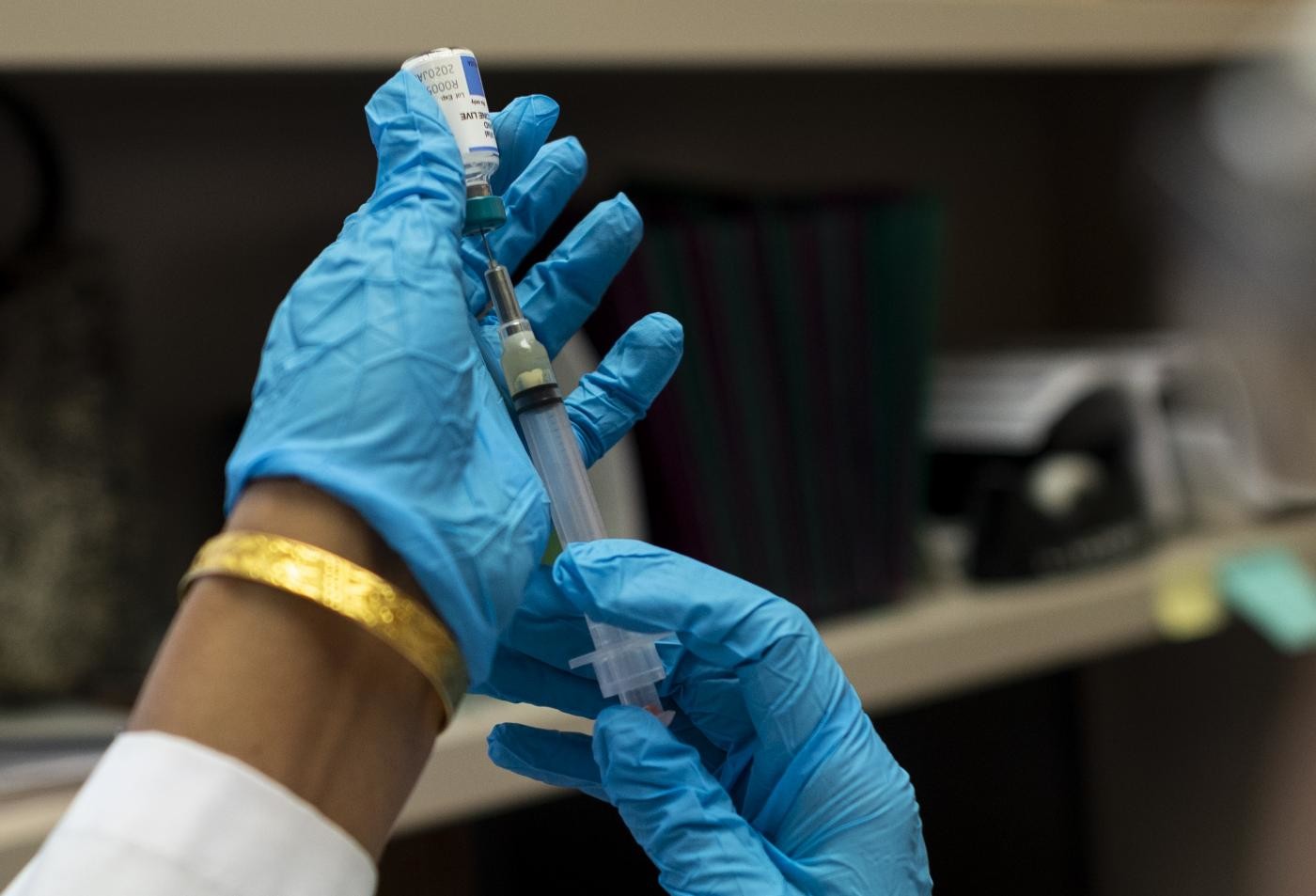 Morbillo, allarme Unicef: “Oltre 110mila casi nel 2019: +300%”. Italia al quinto posto per bimbi non vaccinati