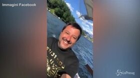 Salvini sul lago di Como:”Controllo che non ci siano barconi all’orizzonte”