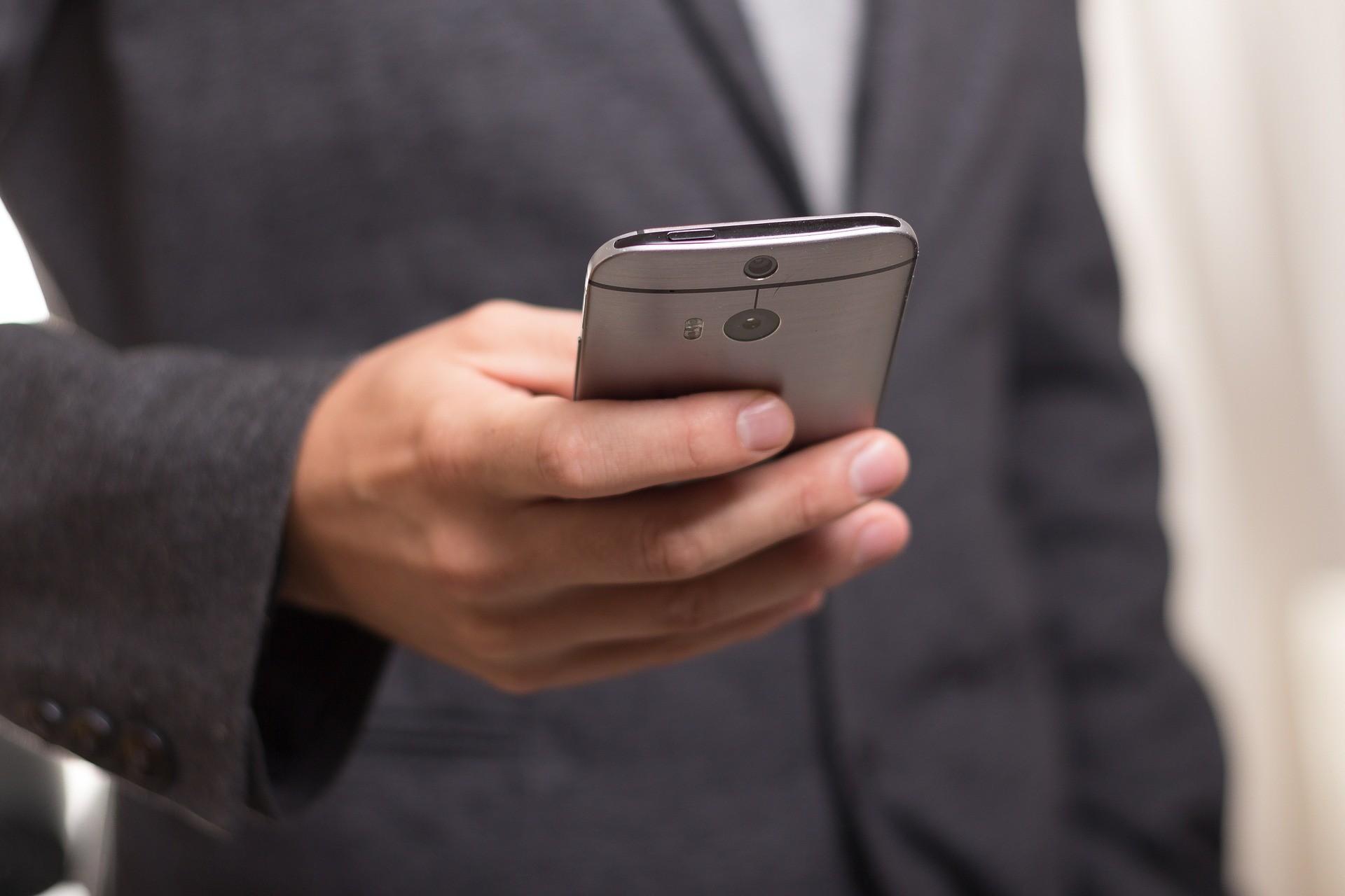 Antitrust, maxi multa da 2,2 milioni per Vodafone, Wind e Fastweb