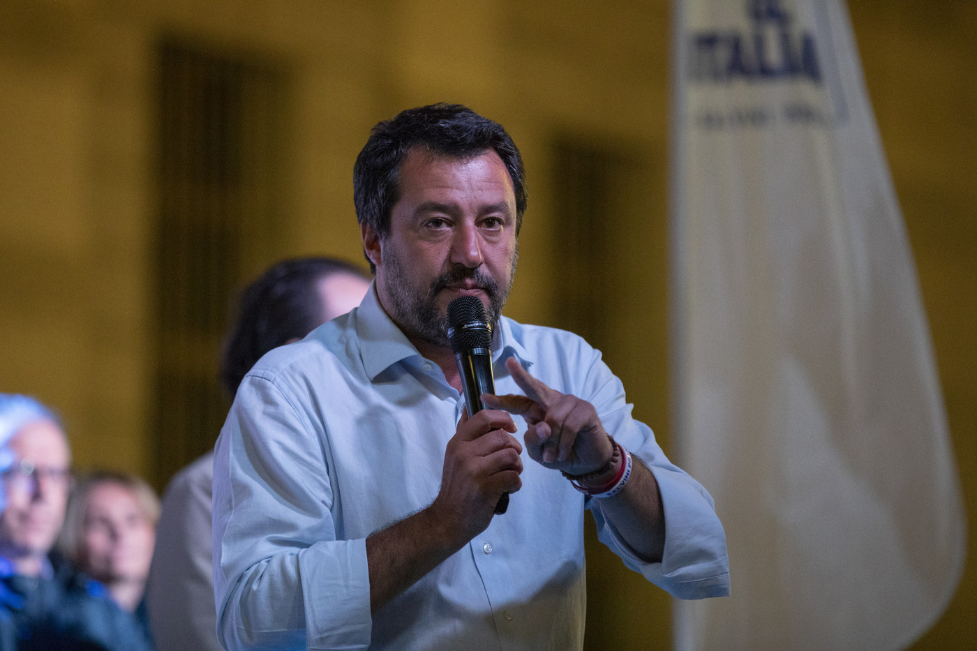 Spara a 16enne durante furto: indagato per eccesso colposo di legittima difesa