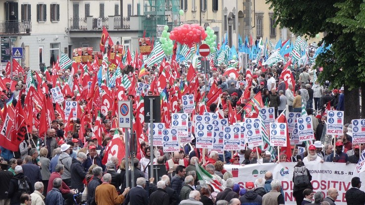 Risultati immagini per LA MANIFESTAZIONE DEL 1Â° maggio 2019 A BOLOGNA