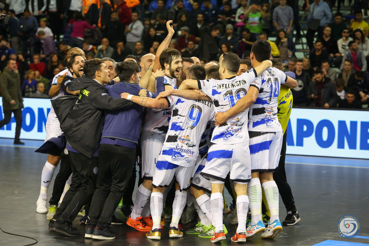 Calcio a 5, Serie A: al via i playoff scudetto. Acqua&Sapone e Pesaro le favorite
