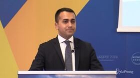 Salario minimo, Di Maio: “Lega e Pd mi spieghino perché non lo vogliono votare”