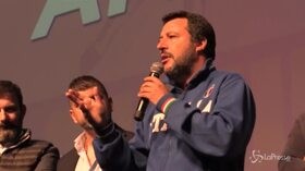 Minacce contro Salvini, il ministro: “Finitela, è l’ultimo avviso”