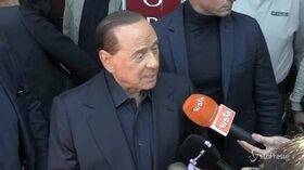 Europee, Berlusconi: “Il Ppe lasci la sinistra e si allei con Orban e Salvini”
