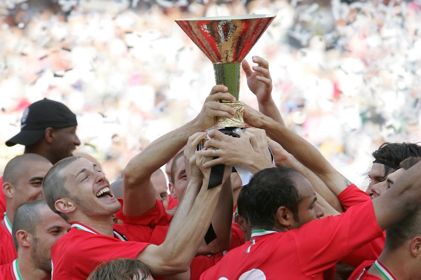 Calciopoli, Collegio Garanzia boccia il ricorso della Juve sullo Scudetto 2006: “Inammissibile”