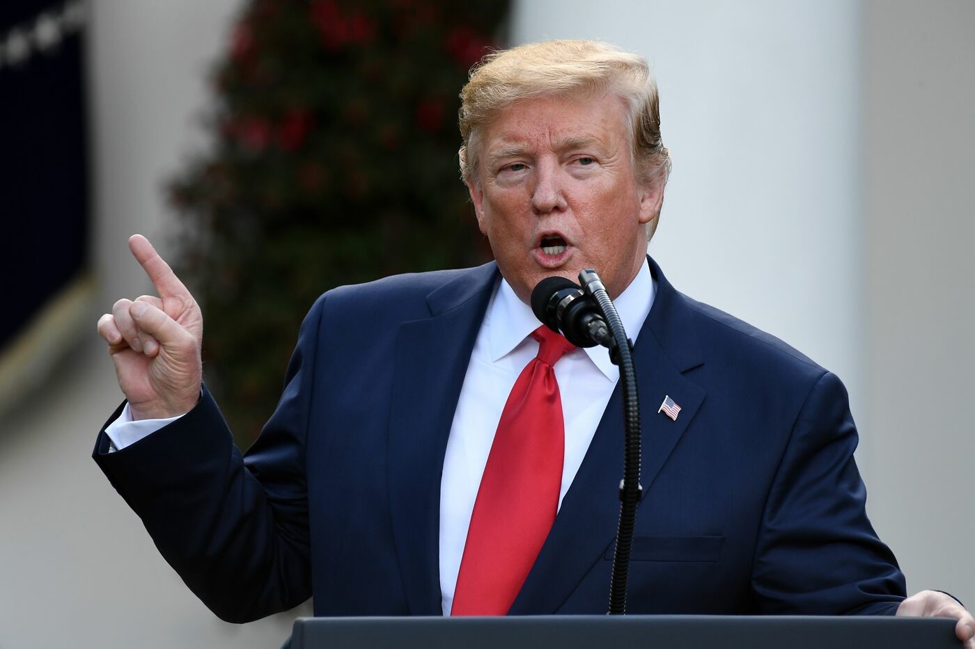 Record di approvazione per Trump: tocca quota 46%