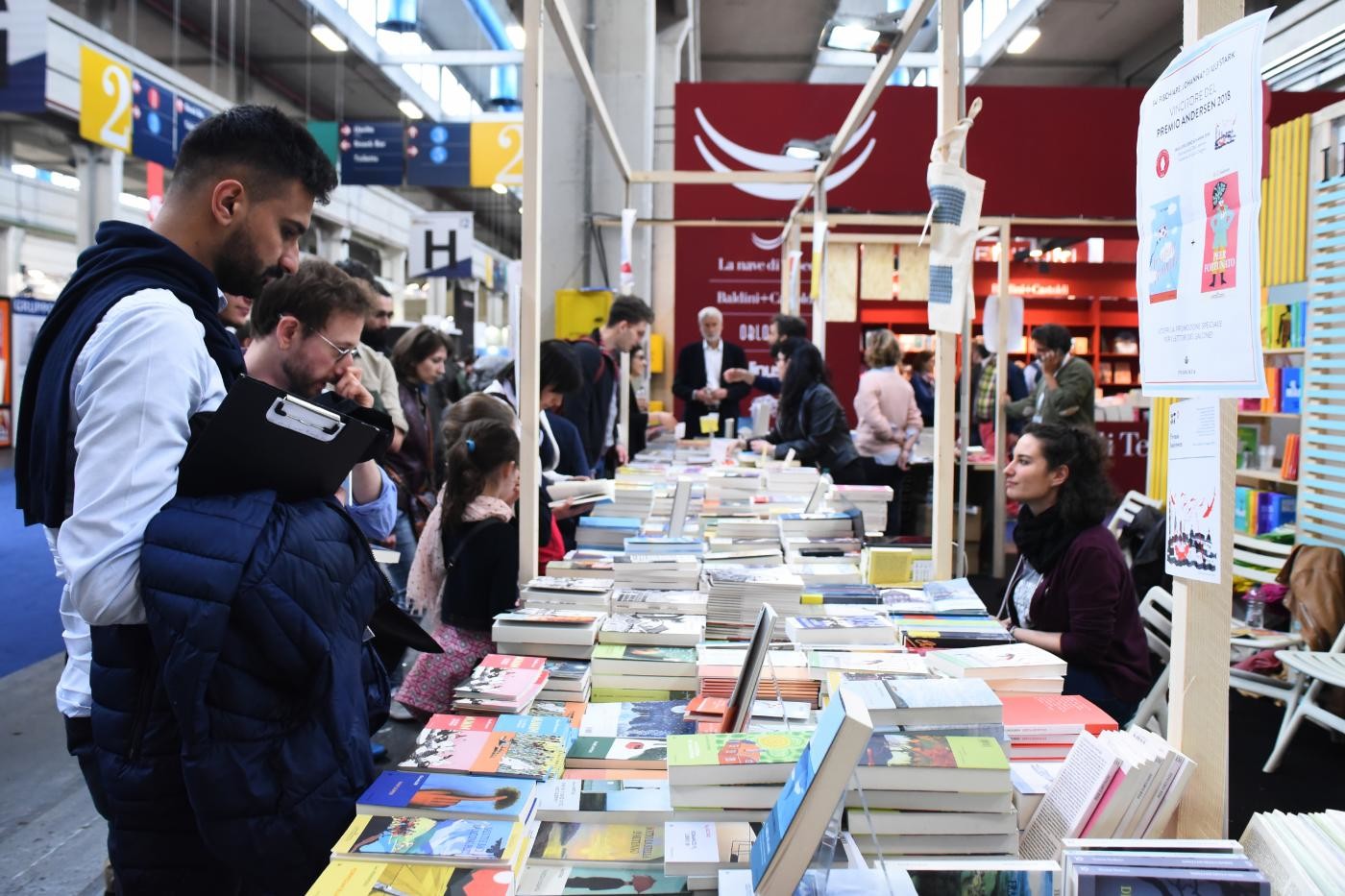 Salone del libro, Polacchi indagato per apologia di fascismo. Torino e Piemonte chiedono rescissione con Altaforte