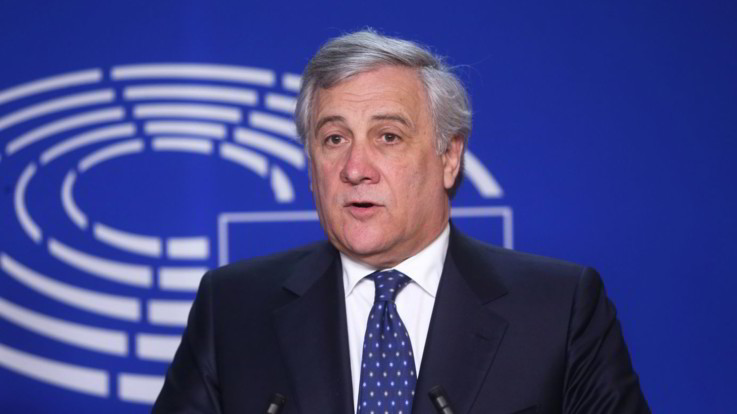 PoliticaPresse, Tajani: “Maxi inchiesta tangenti capita sempre sotto le elezioni, sarà un caso?”