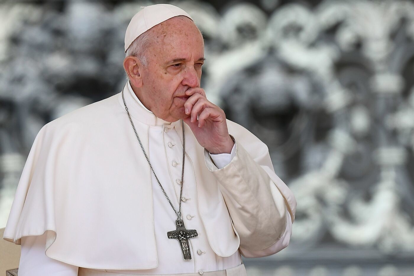 Il Papa alla comunità rom: “Cittadino di seconda classe è chi scarta gli altri”