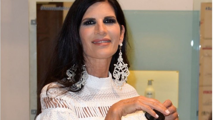 Pamela Prati, i misteri del matrimonio: "Ma lo sposo esiste. Non vuole farsi vedere"