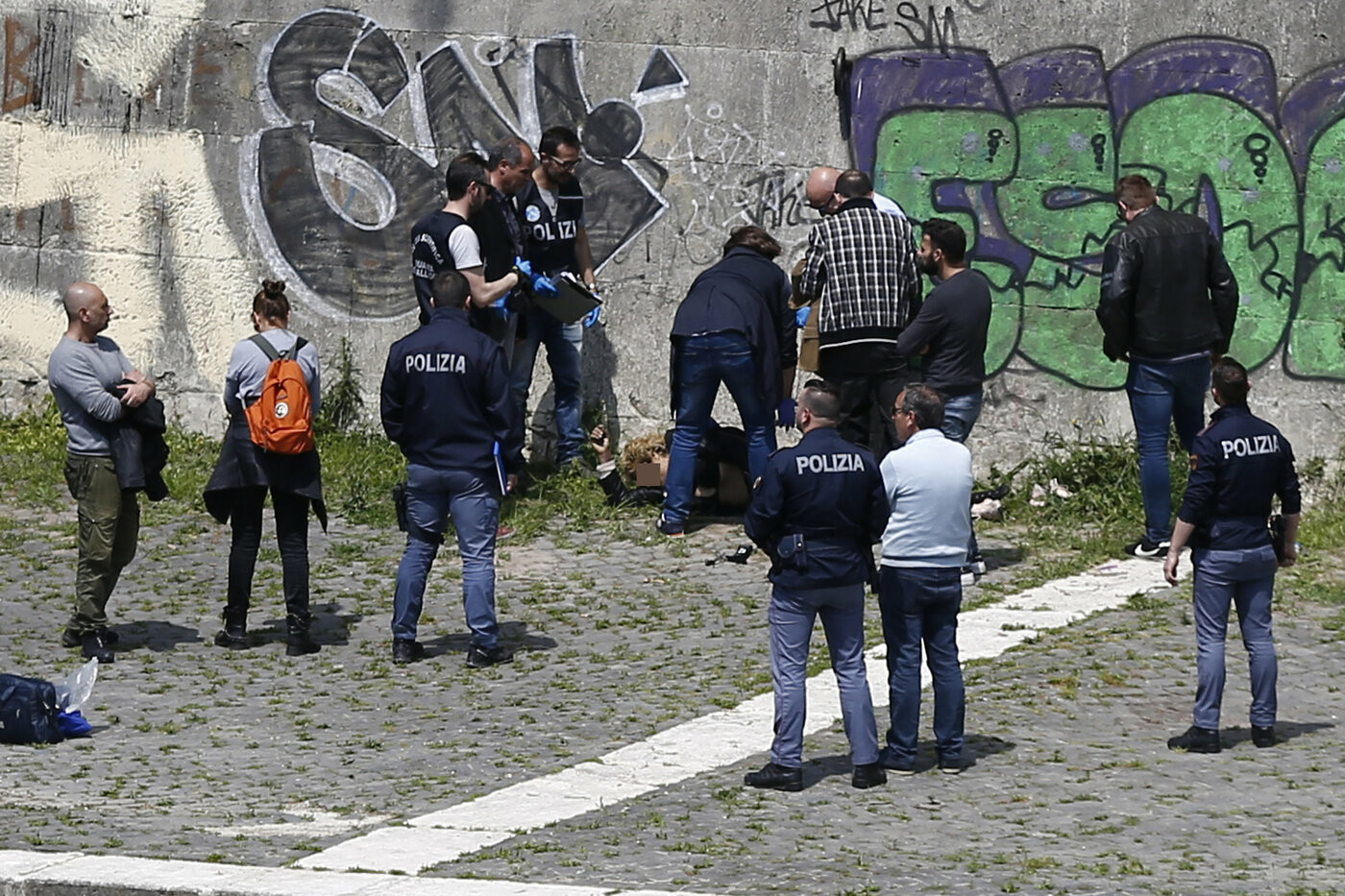 Roma, ex atleta Imen uccisa a Ponte Sisto: fermato un giovane