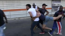 Cuba, marcia per i diritti LGBT interrotta dalla polizia