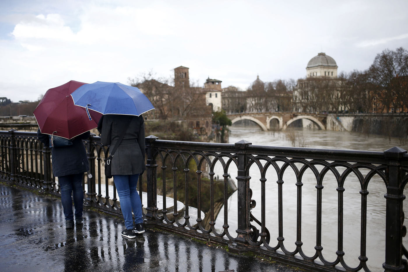 Nuvole e pioggia: il meteo del 13 e 14 maggio