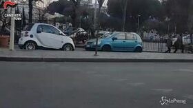 Roma, molestie su una studentessa: fermato un 24enne
