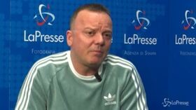 Gigi D’Alessio: “Sanremo ti apre le porte del mondo o chiude anche quelle di casa”