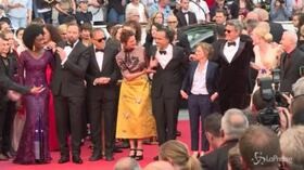 Cannes, anche Selena Gomez ed Eva Longoria sul primo red carpet