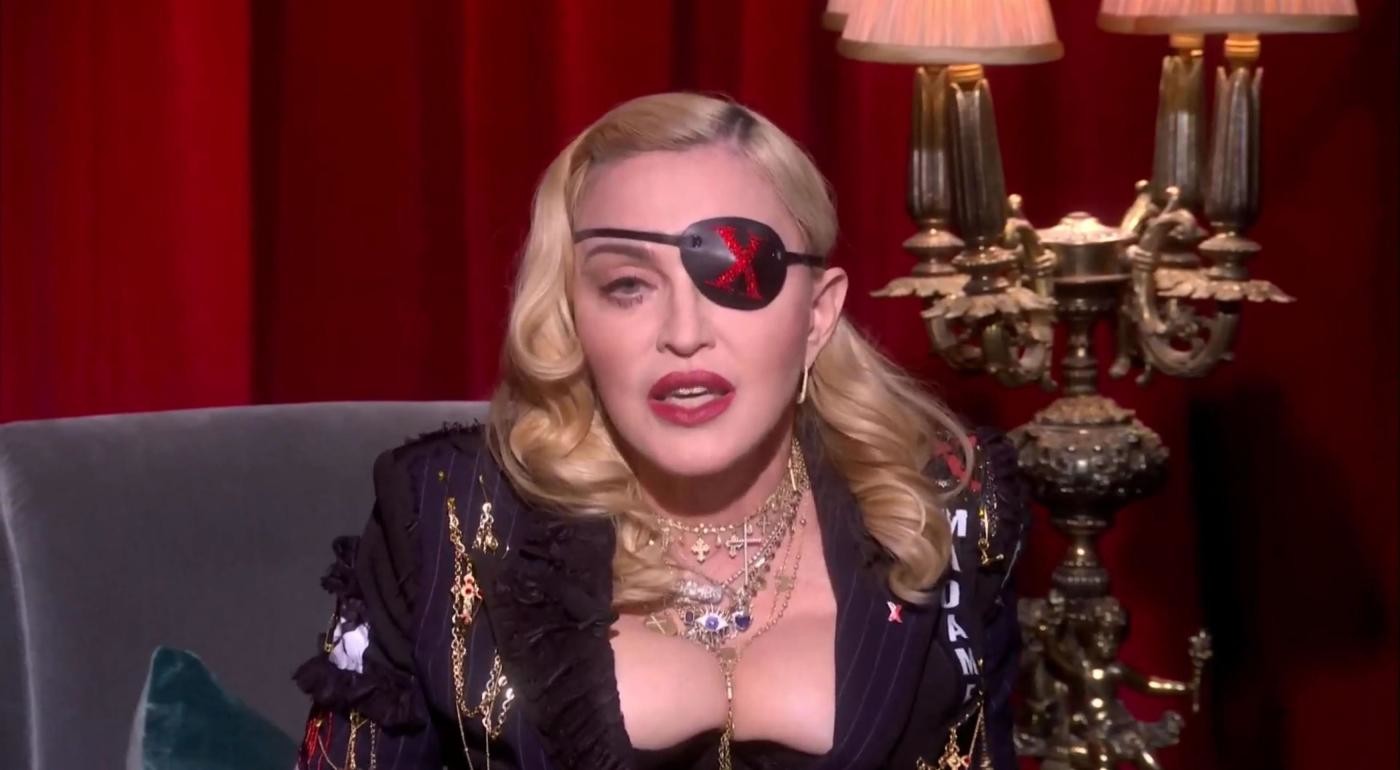 Eurovision a Tel Aviv tra attacchi hacker e controfestival. Madonna promette sorprese