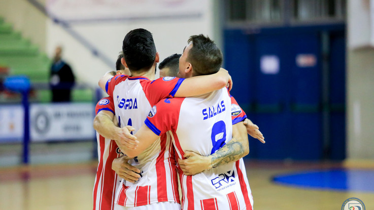Calcio a 5, Playoff: Pesaro travolge 6-1 Rieti e vola in finale