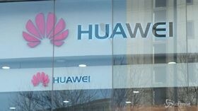 Google-Huawei, stop aggiornamenti smartphone