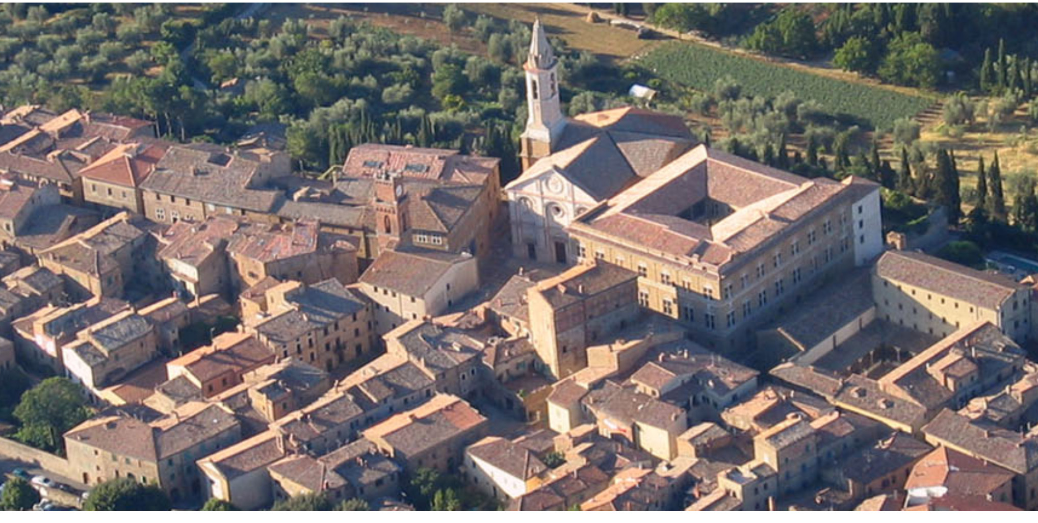 Pienza, crolla un pezzo delle mura. Nessun ferito