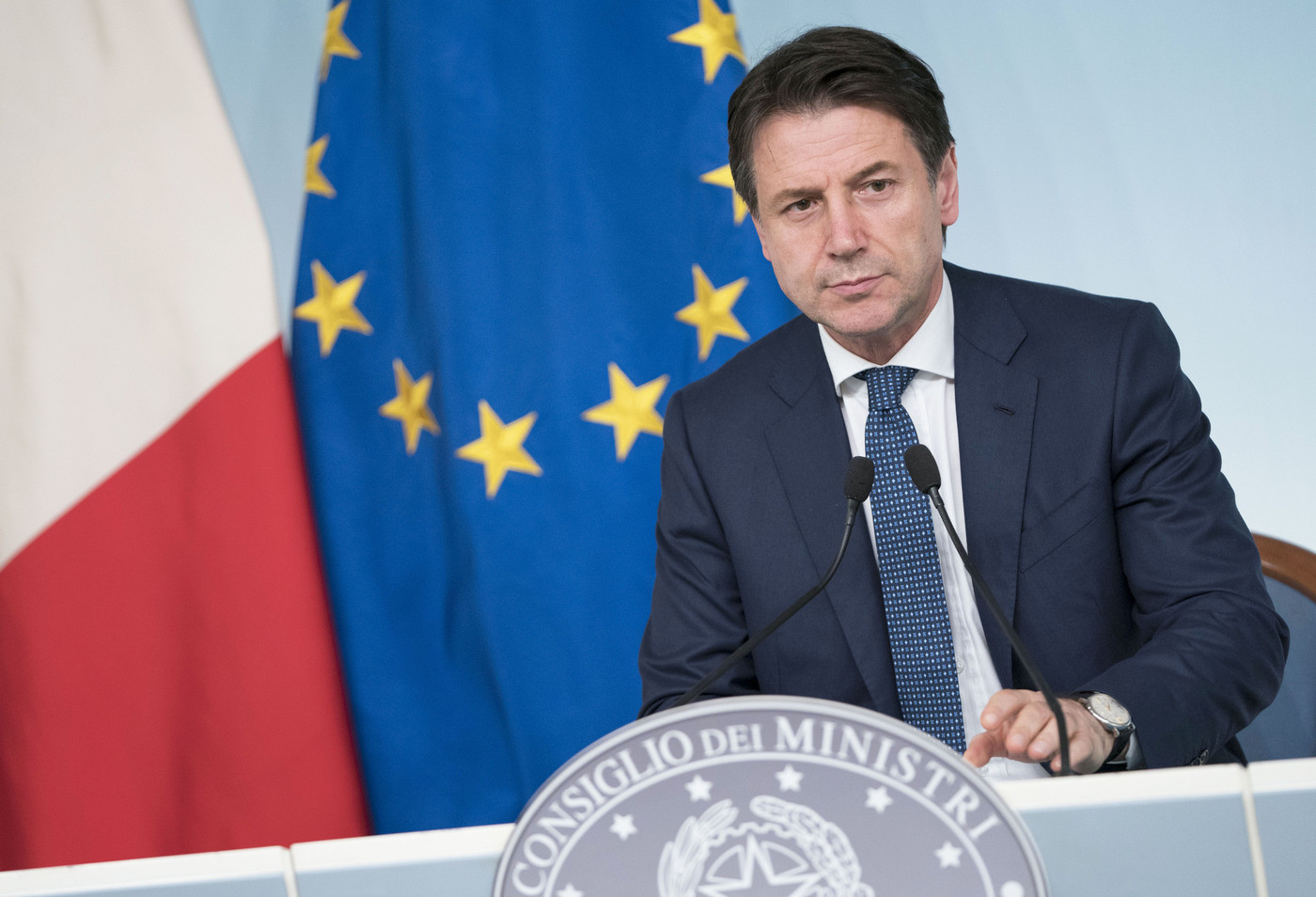 Governo, Conte rinvia i decreti sicurezza e famiglia a dopo le Europee