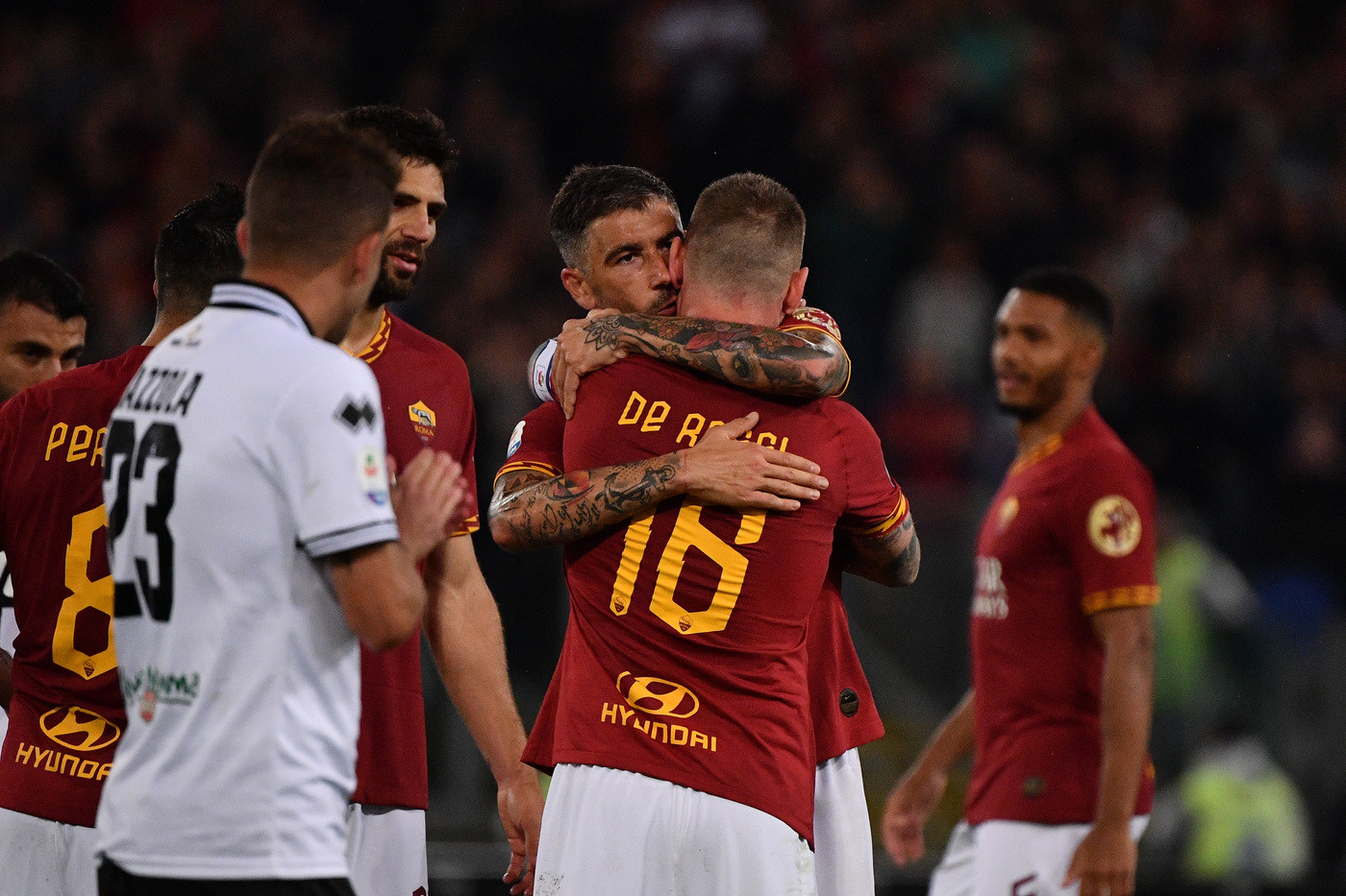 Serie A, Roma saluta De Rossi: Parma ko 2-1, giallorossi in Europa League