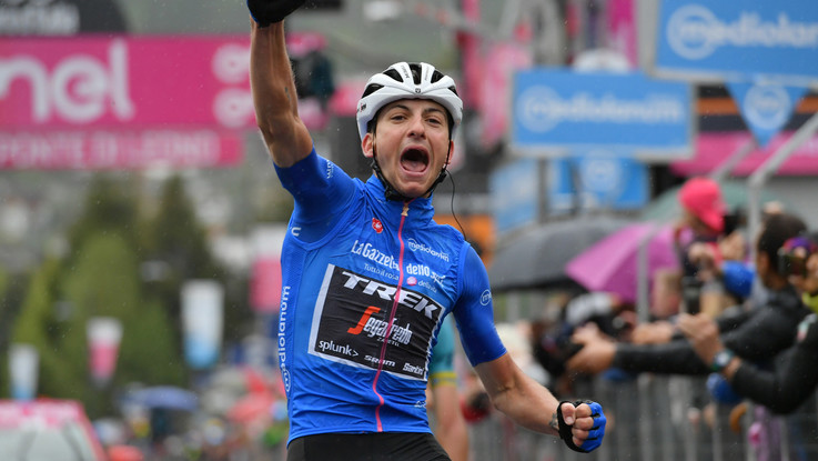 Giro d'Italia: Ciccone vince 16/a tappa, Carapaz in rosa. Cede Roglic
