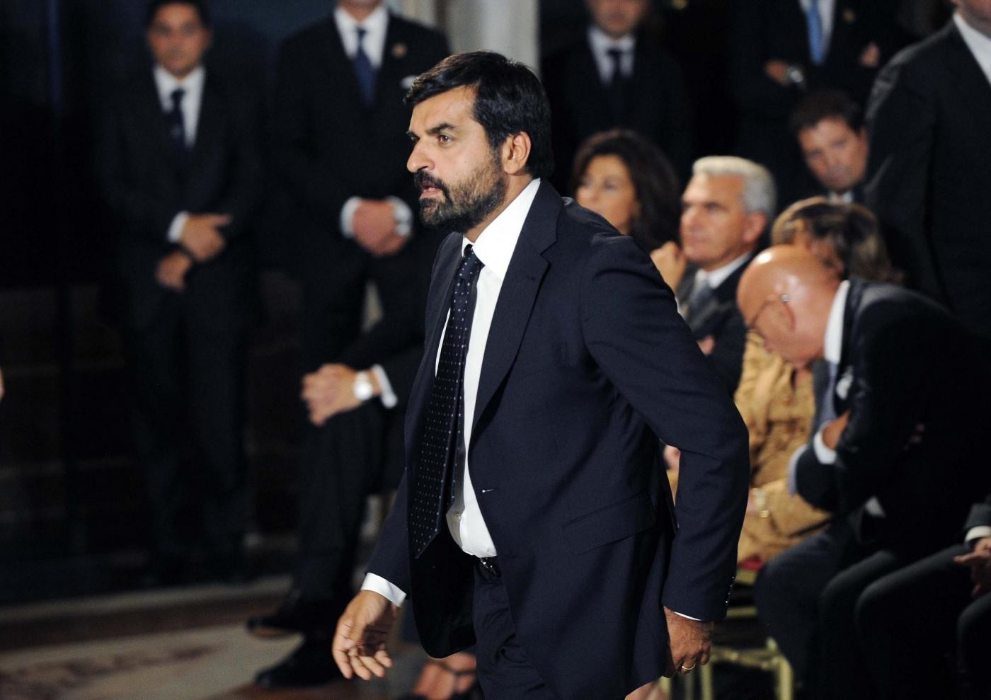 Corruzione, perquisizioni a casa di Palamara. Spuntano nuovi indagati: tra questi il consigliere del Csm Spina