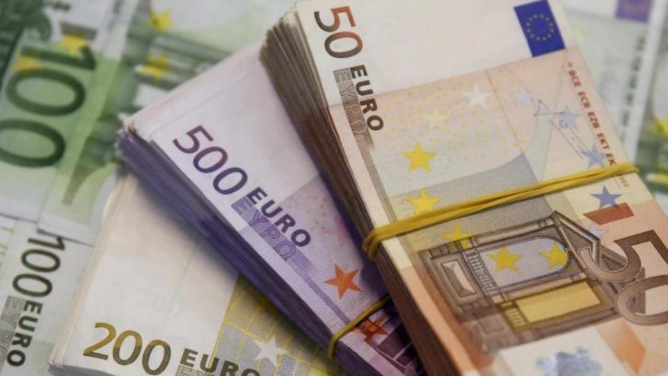 Pil, Istat taglia I trimestre a +0,1%, su anno -0,1%