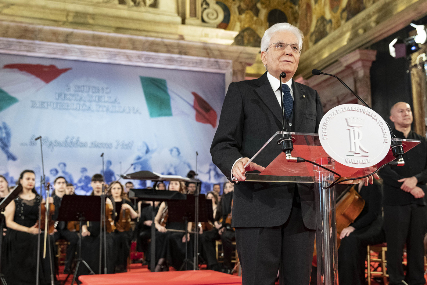 Festa della Repubblica, da Bebe Vio alle fidanzate dei vicepremier al ricevimento al Quirinale