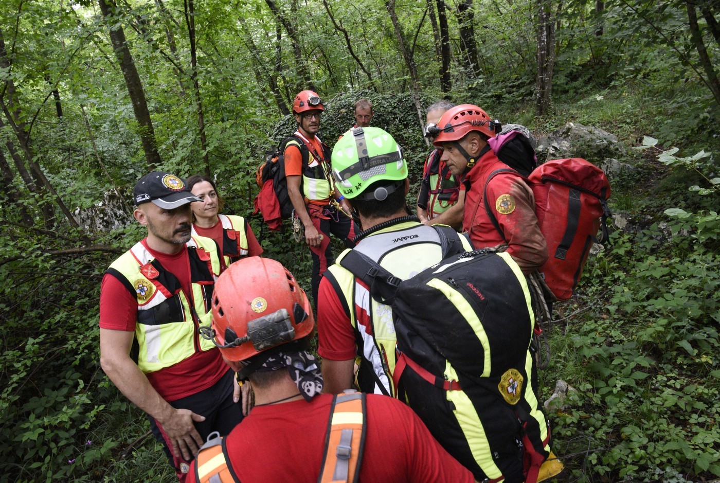 Calabria, salvi i quattro speleologi intrappolatio nell’Abisso del Bifurto