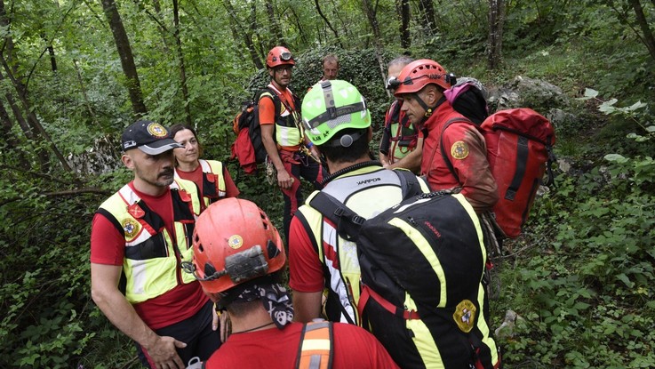 Calabria, salvi i quattro speleologi intrappolatio nell'Abisso del Bifurto