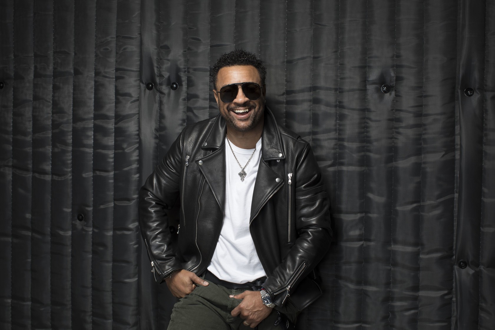 Shaggy torna con ‘Way Gwann?!’: “Non mi prendevano sul serio ma ho abbattuto barriere fra generi”