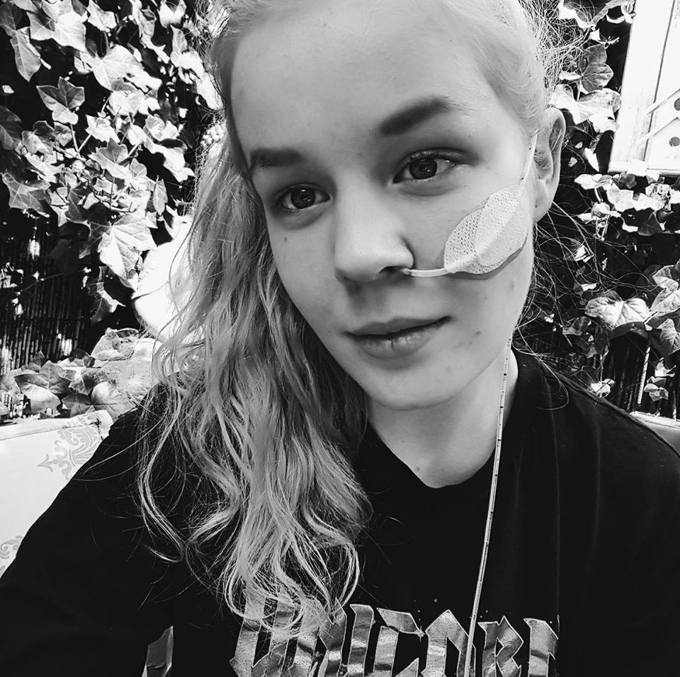 Paesi Bassi, 17enne stuprata da bambina ottiene l’eutanasia