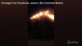 Torino, in fiamme lo storico Albergo Camussot di Balme, ospitò anche D’Annunzio