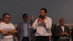 Salvini: “La prostituzione va regolamentata ma la priorità è tagliare le tasse”