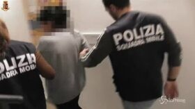 Ragusa, donna fa prostituire la figlia 13enne: tra i clienti anche un 90enne