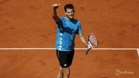 Roland Garros, Thiem vola in finale, Djokovic ko