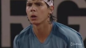 “Sogni folli richiedono sforzi folli”: la carriera di Nadal in un minuto