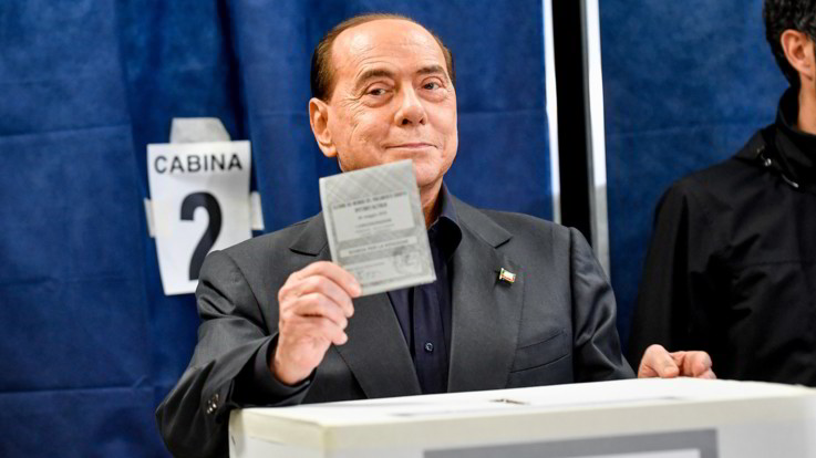 Berlusconi: "Sarò europarlamentare del collegio del Nordovest"