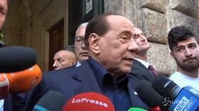 Giustizia, Berlusconi: “A Mattarella chiediamo lo scioglimento del Csm”