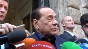 Berlusconi, la stoccata a Toti: “Un nominatissimo che chiede la democrazia”