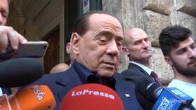 Governo, Berlusconi: “Non ricordo situazioni così oscene”
