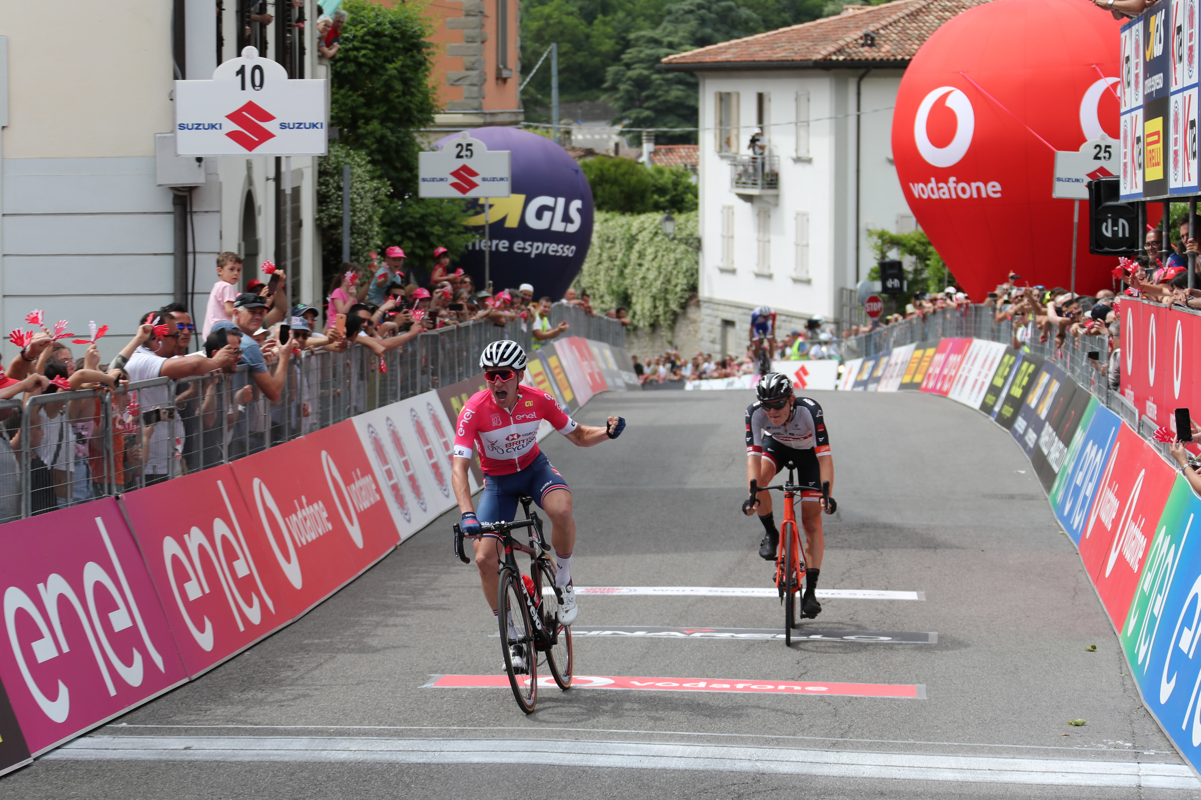 Ciclismo, Giro d’Italia U23: sprint Hayter a Santa Sofia