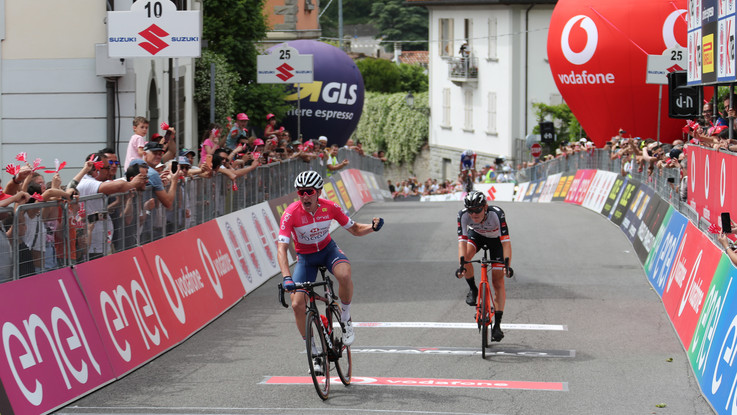 Ciclismo, Giro d'Italia U23: sprint Hayter a Santa Sofia